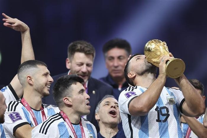 Vô địch World Cup 2022 làm dịu nỗi đau khủng hoảng kinh tế ở Argentina
